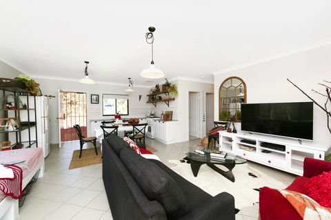 The Woods Farm Jervis Bay - Travel Search 16