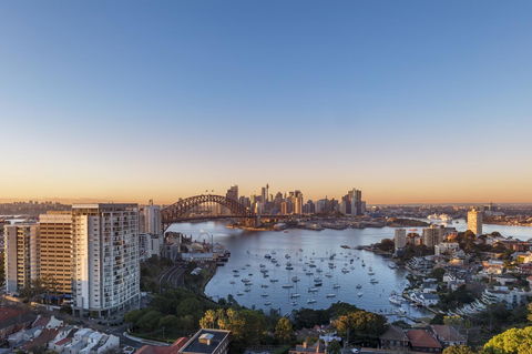 View Sydney - Cruises Travel 12