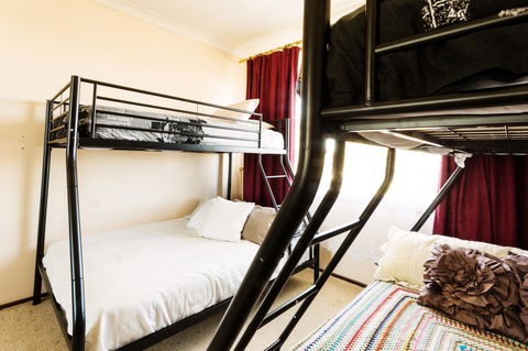 Coal D\' Vine VIEW - Cessnock NSW - Travel Search 30