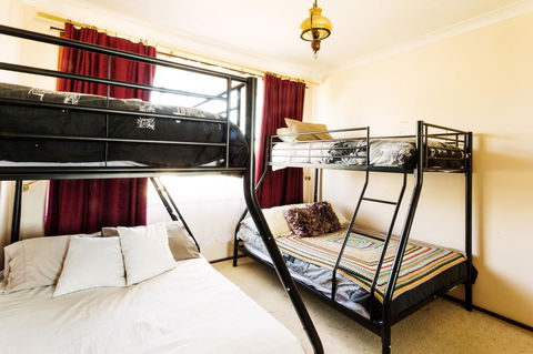 Coal D\' Vine VIEW - Cessnock NSW - Travel Search 18