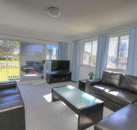 45 Wharf Street - Whole House - Travel Search
