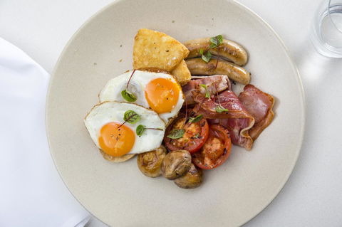 Novotel Newcastle Beach - Tourism Guide 7