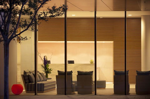 Novotel Newcastle Beach - Tourism Guide 25