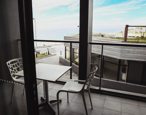 Novotel Newcastle Beach - Tourism Guide 4