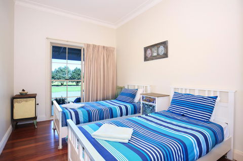 Terara Riverside Retreat - Travel Search 9
