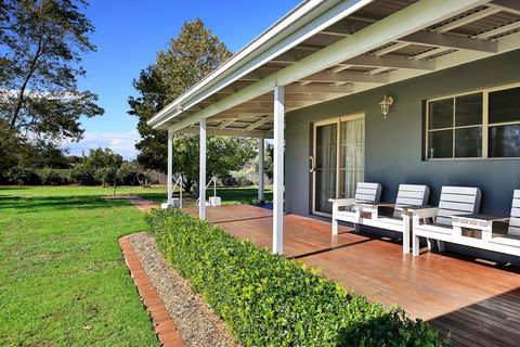Terara Riverside Retreat - Travel Search 38