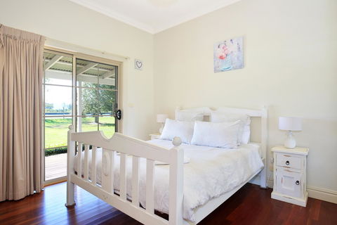 Terara Riverside Retreat - Travel Search 14
