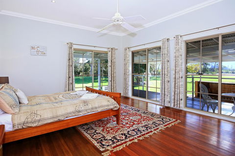 Terara Riverside Retreat - Travel Search 4