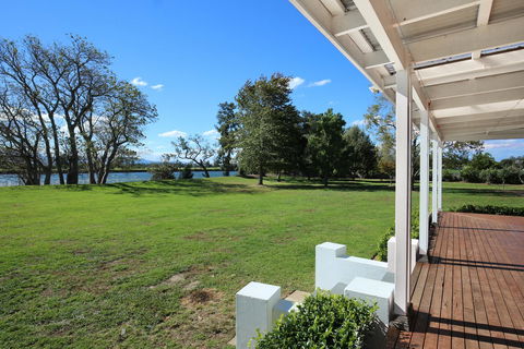 Terara Riverside Retreat - Travel Search 39