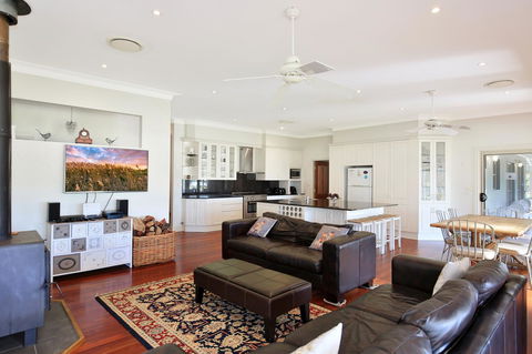 Terara Riverside Retreat - Travel Search 6