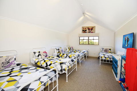 Terara Riverside Retreat - Travel Search 12