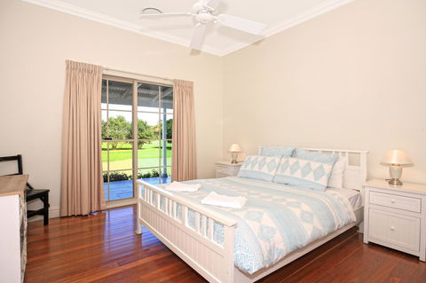 Terara Riverside Retreat - Travel Search 11