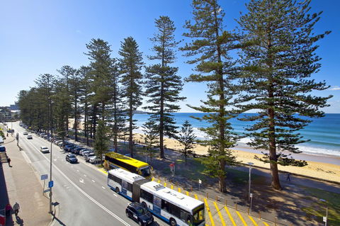 Manly Paradise Motel & Apartments - Travel Agents 21