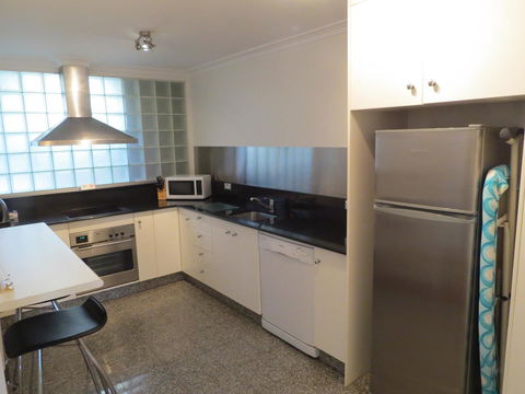 Manly Paradise Motel & Apartments - Travel Agents 28