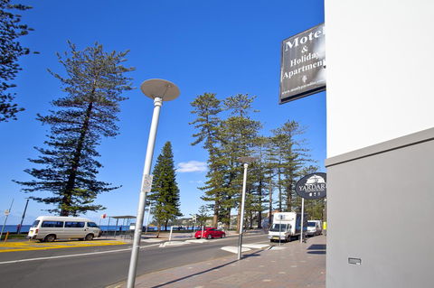 Manly Paradise Motel & Apartments - Travel Agents 18