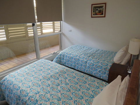 Manly Paradise Motel & Apartments - Travel Agents 32