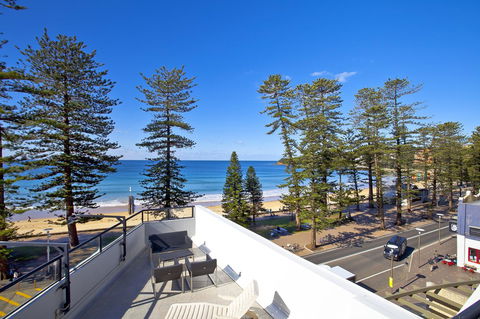 Manly Paradise Motel & Apartments - Travel Agents 16
