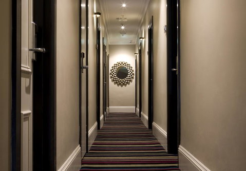 Hotel Challis Potts Point - Tourism Guide 13