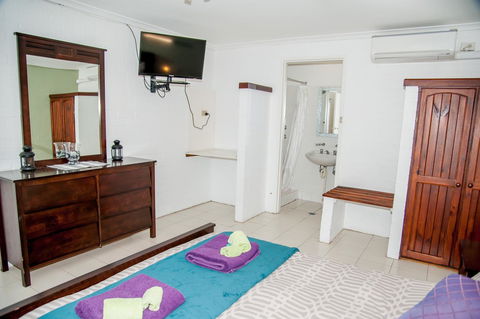 Sinclairs Country Retreat - Tourism Guide 21