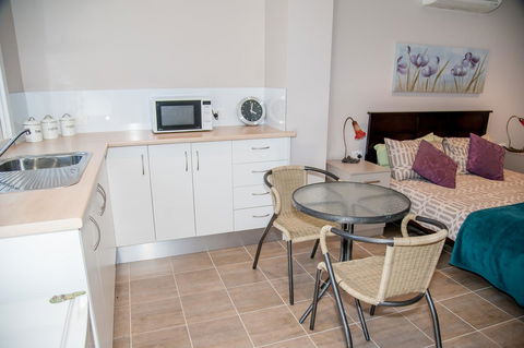 Sinclairs Country Retreat - Tourism Guide 40