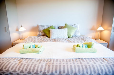 Sinclairs Country Retreat - Tourism Guide 3