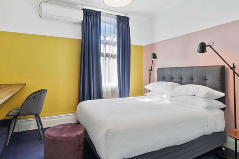 Hotel Harry, Ascend Hotel Collection - Tourism Guide 13