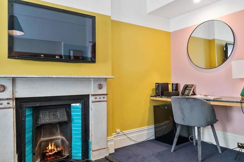 Hotel Harry, Ascend Hotel Collection - Tourism Guide 4