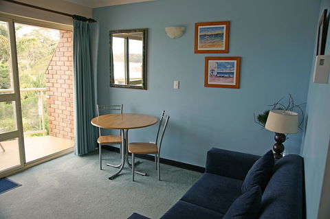 Sapphire Waters Motor Inn - Travel Search 41