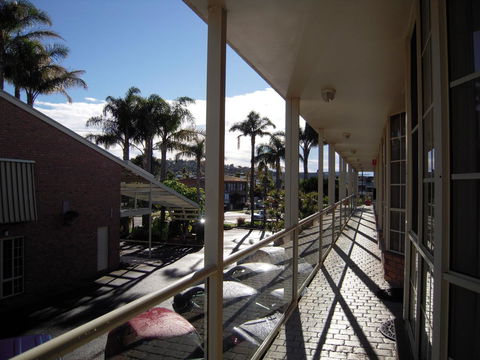 Sapphire Waters Motor Inn - Travel Search 43