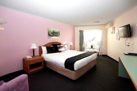 Sapphire Waters Motor Inn - Travel Search 5