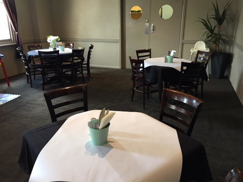 Commercial Hotel Motel Lithgow - Tourism Guide 36