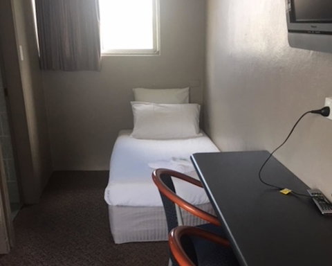 Commercial Hotel Motel Lithgow - Tourism Guide 27