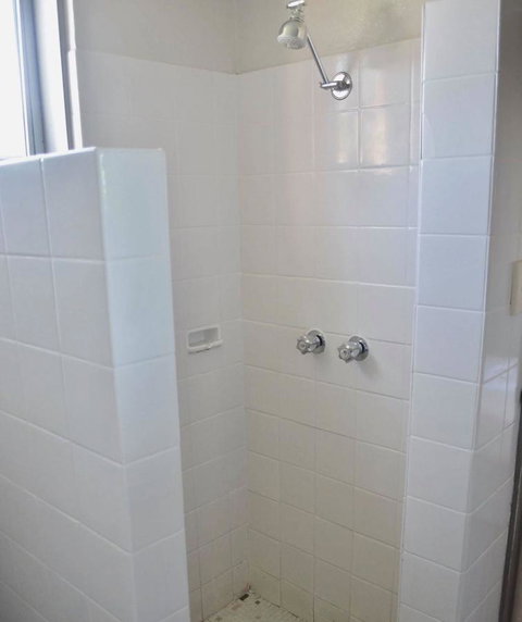Commercial Hotel Motel Lithgow - Tourism Guide 8