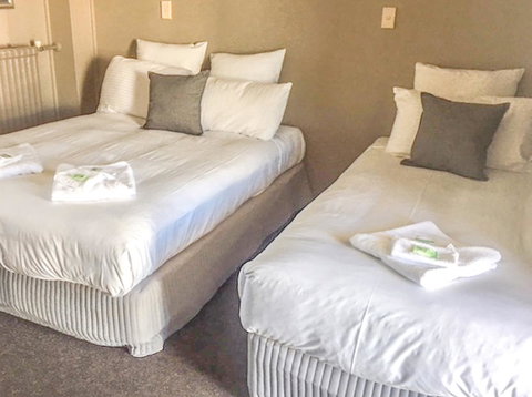 Commercial Hotel Motel Lithgow - Tourism Guide 7