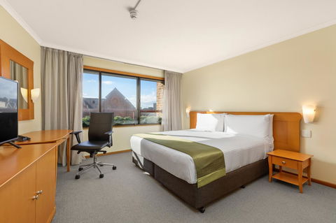 Sydney Harbour Hotel - Travel Search 1