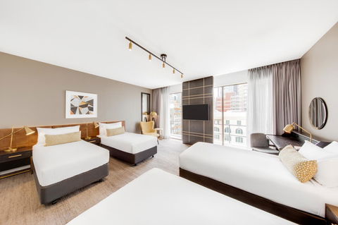 Vibe Hotel Sydney - Cruises Travel 19