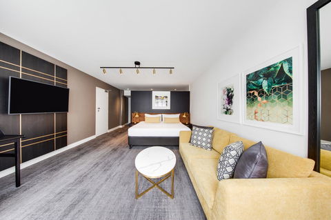 Vibe Hotel Sydney - Cruises Travel 31