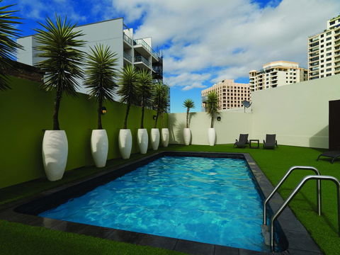 Vibe Hotel Sydney - Cruises Travel 35