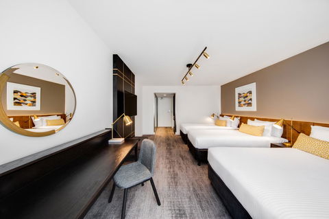 Vibe Hotel Sydney - Cruises Travel 15