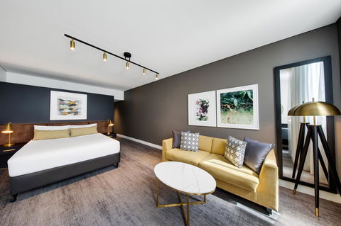 Vibe Hotel Sydney - Cruises Travel 29