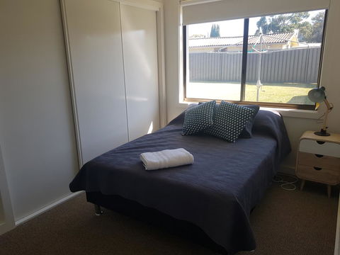 Golden Hill Cottage - Tourism Guide 11