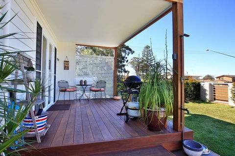 Jervis Bay Beach Shack I Pet Friendly - Travel Search 12