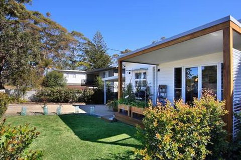 Jervis Bay Beach Shack I Pet Friendly - Travel Search 14