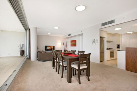 Tweed Ultima Apartments - Cruises Travel 12