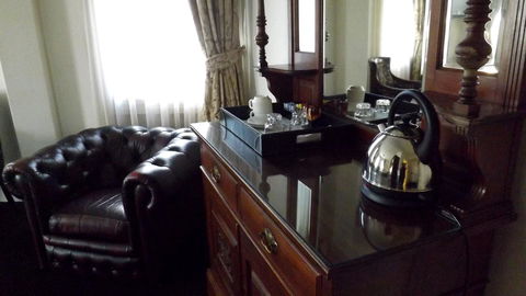 Royal Exhibition Hotel - Cruises Travel 28