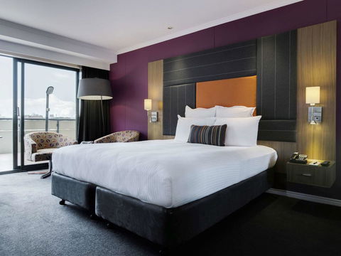 Pullman Sydney Hyde Park - Cruises Travel 40
