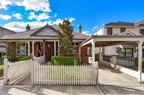 Drummoyne 3 Bedroom Home (62ALE) - Cruises Travel 0