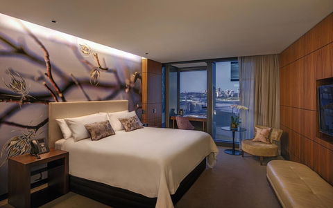 The Darling At The Star - Cruises Travel 21