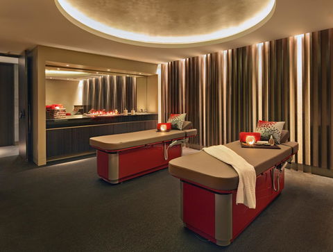 The Darling At The Star - Cruises Travel 26