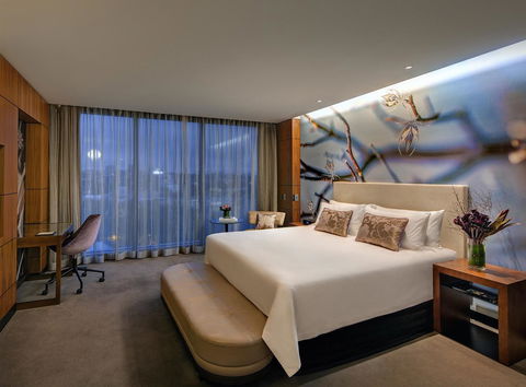 The Darling At The Star - Cruises Travel 41